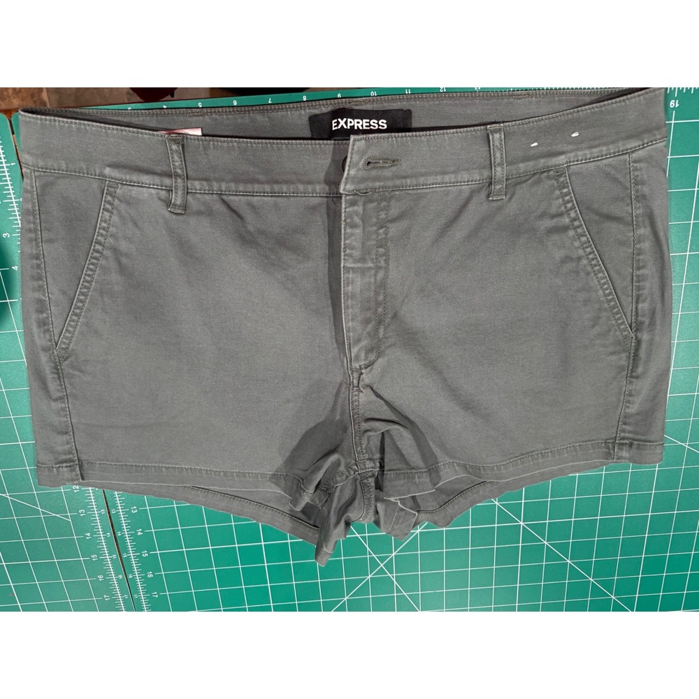 Express Shortie Mid Rise Gray Chino Shorts Womens Size 12 Casual Summer Twill
